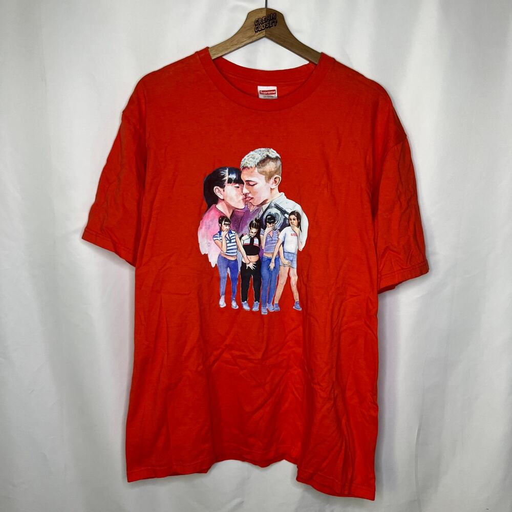 FW17 2017 Supreme NYC Kiss Tee in Orange L